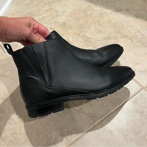Via Spiga Black Leather Chelsea Boots